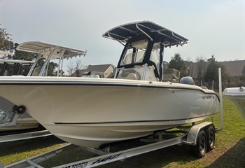 Key West 219FS Boat